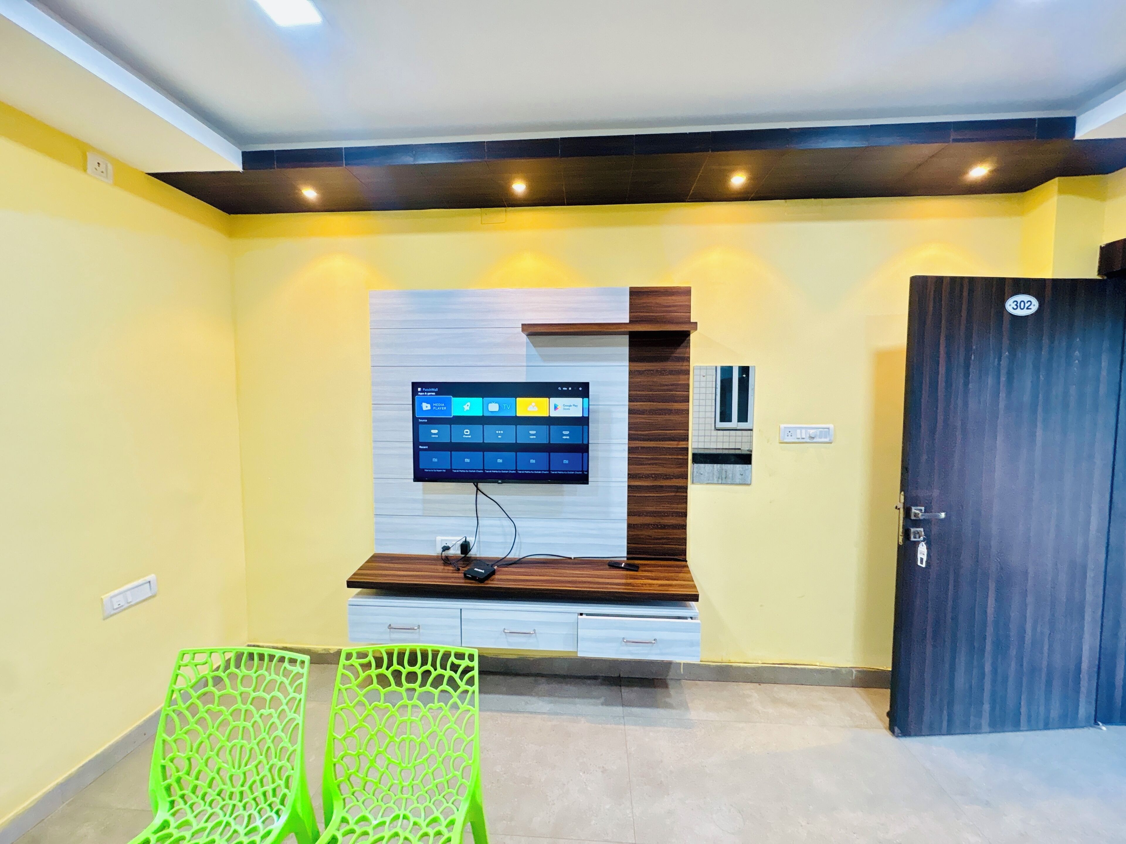 Kahden hengen deluxe-huone, kaupunkinäköala | Ilmainen Wi-Fi, vuodevaatteet