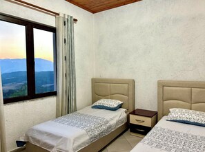 Apartment, 3 Bedrooms, Balcony, Hill View | Free WiFi, bed sheets