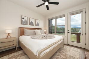 3 Schlafzimmer, Reisekinderbett, Internetzugang, Bettwäsche