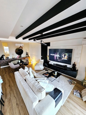 TV