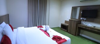 Golden International Hotel