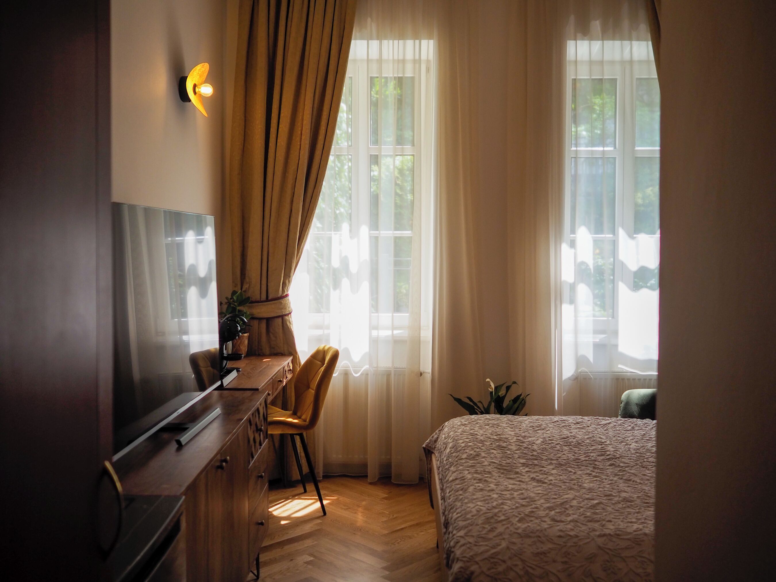 スーペリア ルーム | 高級寝具、セーフティボックス (室内)、客室ごとに異なる装飾、客室ごとに異なるインテリア