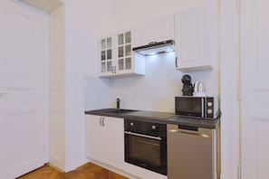 Apartamento clássico | Cozinha privada