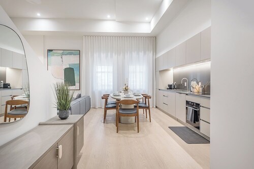 Luxury 4BR/3BA Penthouse with Private Terrace