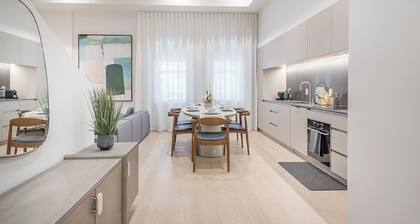 Luxury 4BR/3BA Penthouse with Private Terrace