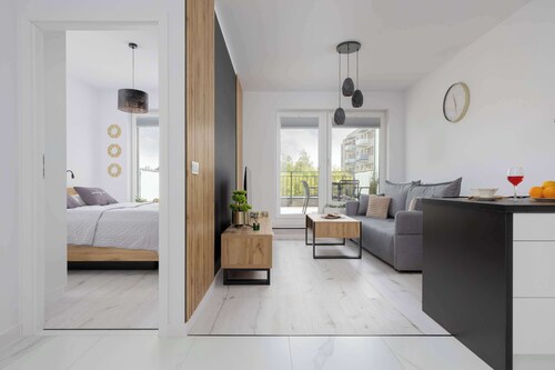 Stilvolle Wohnung mit Terrasse | Nähe Flughafen