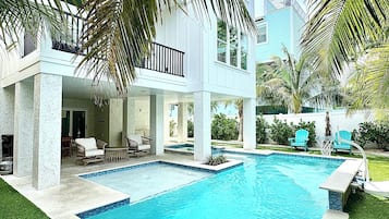 Piscine extérieure, piscine chauffée