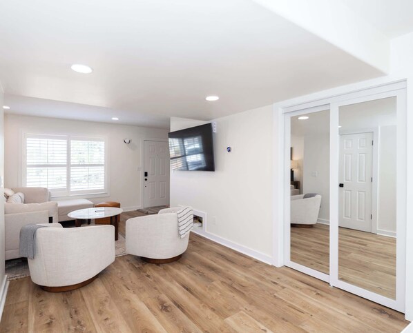 Fernseher, Arbeitsbereiche