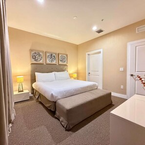 4 bedrooms, iron/ironing board, travel cot, free WiFi