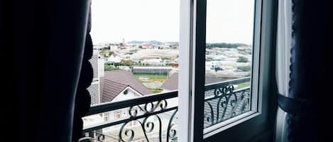 Junior Suite | Balcony