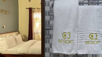 Senior Suite, City View | Premium bedding, memory-foam beds, laptop workspace, blackout curtains