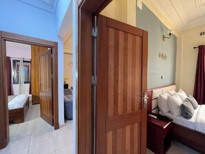 Senior Suite, City View | Premium bedding, memory foam beds, laptop workspace, blackout drapes - C3 Resort Hotel Foumbot (Foumbot)