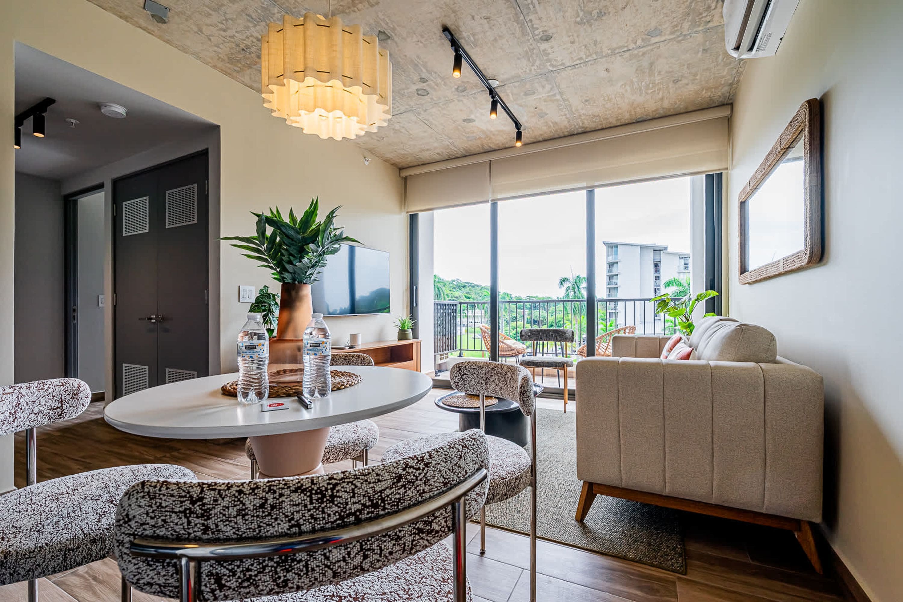 公寓 | 2 間臥室、網路服務