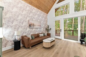 TV connectée, cheminée