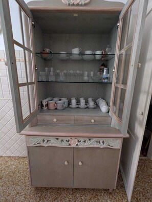 Interior - Very large 170m2 • 1.5 bathrooms with Hammam • Up to 10 guests • Private parking (Genova)