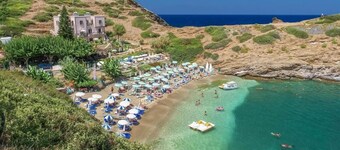 Lovely 4-bedroom villa 5 min from the beach