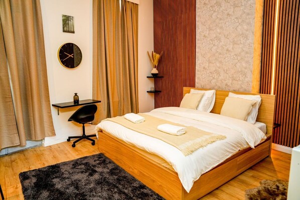 1 bedroom, WiFi, bed sheets