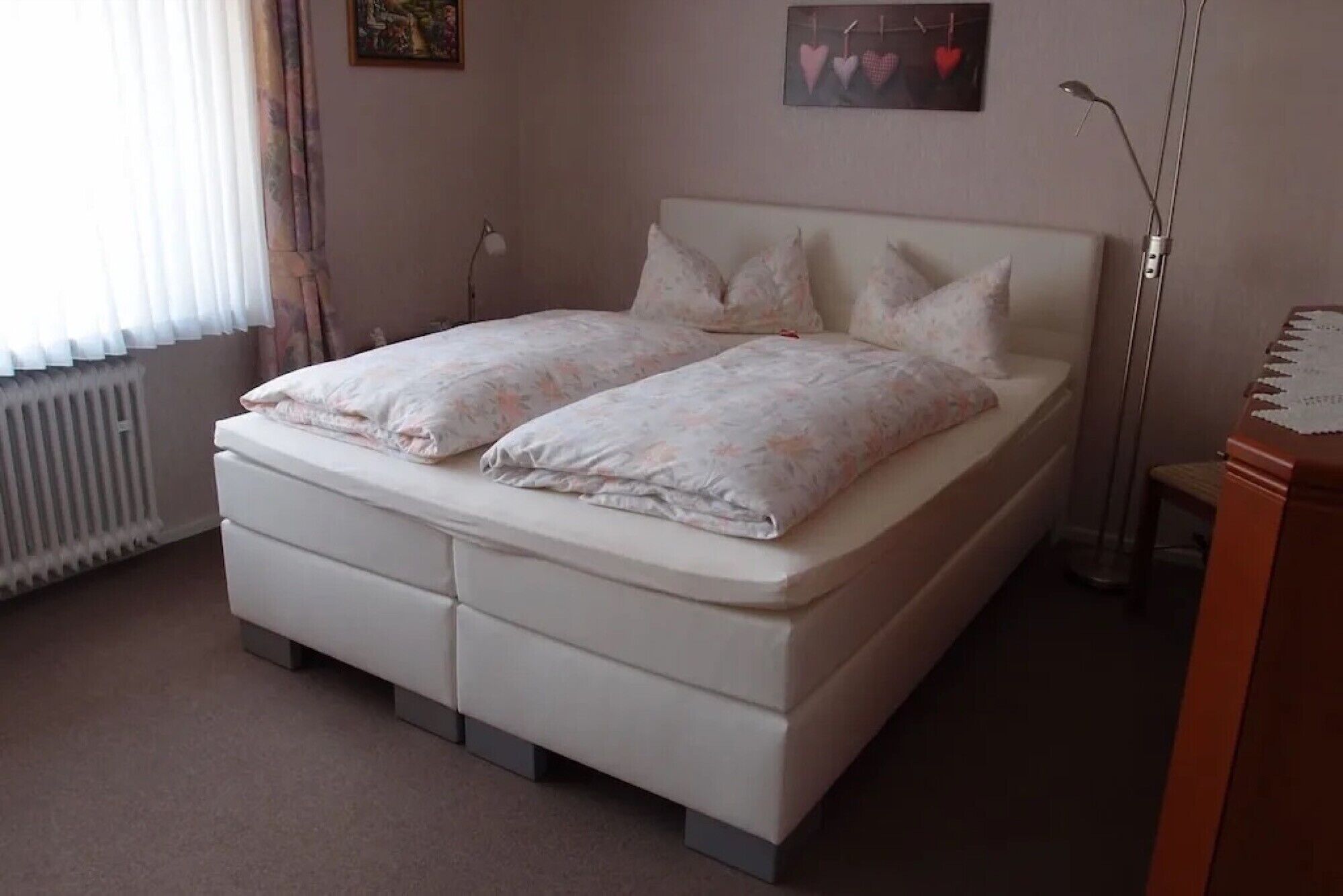 1 sovrum, strykjärn/strykbräda, wi-fi och sängkläder