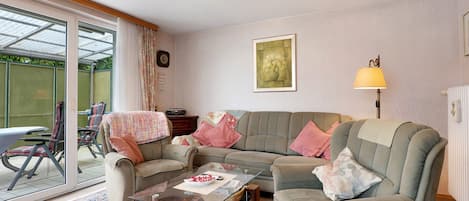 TV, stereo