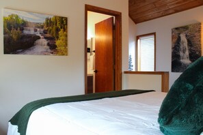 2 間睡房、熨斗/熨衫板、免費 Wi-Fi、床單