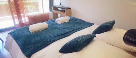 1 bedroom, iron/ironing board, WiFi, bed sheets