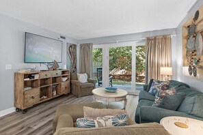 Smart TV, DVD player