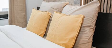 1 chambre, fer et planche à repasser, Wi-Fi, draps fournis