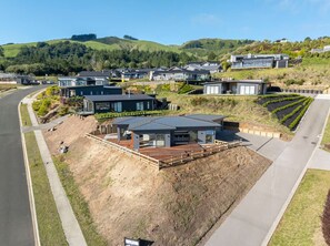 Exterior - Kinloch Lookout - Lake Taupo (Kinloch)