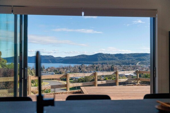 Interior - Kinloch Lookout - Lake Taupo (Kinloch)