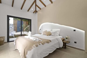 3 chambres, fer et planche à repasser, accès au Wi-Fi (inclus)