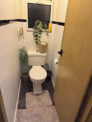 Maison, 3 chambres, vue jardin | Salle de bain