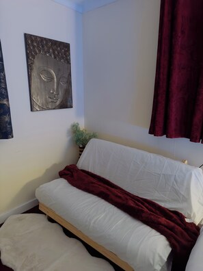 House, 3 Bedrooms, Garden View | Living room