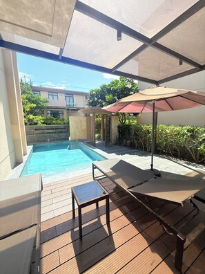 Deluxe-Villa, am Strand | Eigener Pool