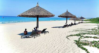 Deluxe Villa Beach Front