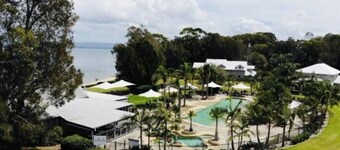 Elysian Escape  - 4 Pools, Lakeside, Raffertys Res