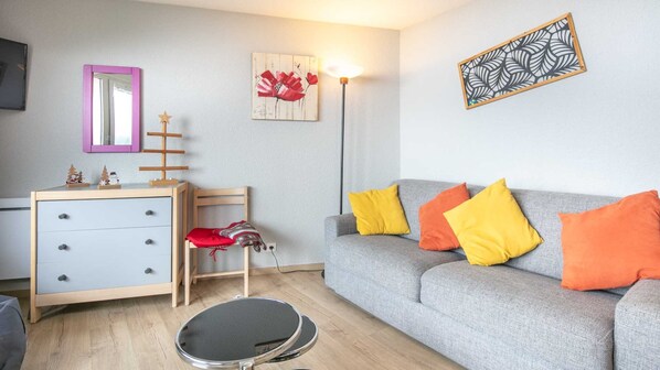 Apartment | Living area