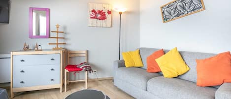 Apartment | Living area
