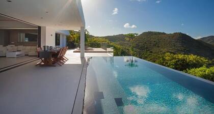 Villa Diamond - Luxury, Sea View & Magic of Saint Barth