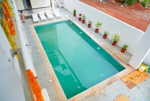Outdoor pool - Le Terra (Bommayapalayam)