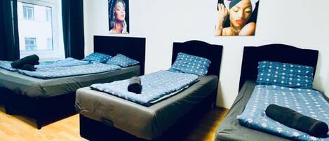 3 chambres, draps fournis