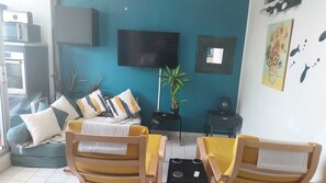 Apartment | Living room