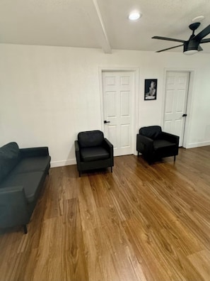 Living area - Oasis of Peace (Las Vegas)