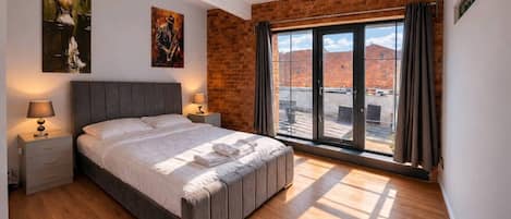 1 habitación, escritorio, tabla de planchar con plancha y wifi gratis