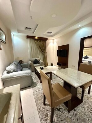 Junior Suite, City View
