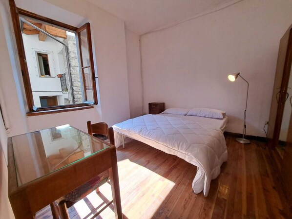 3 bedrooms