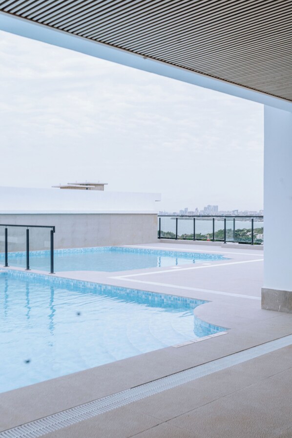 Una piscina techada