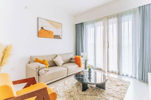 Double Room, Balcony, City View | Living area