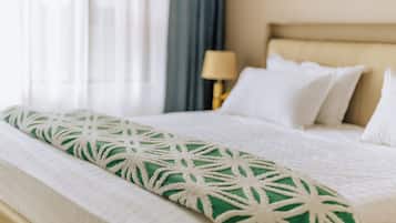 Deluxe-enkeltværelse - balkon - udsigt til have | Lydisolering, strygejern/strygebræt, gratis Wi-Fi