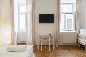 1 bedroom, iron/ironing board, WiFi, bed sheets