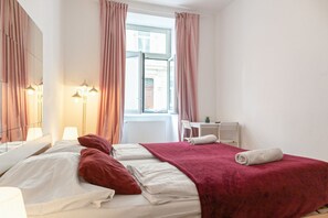 1 bedroom, WiFi, bed sheets